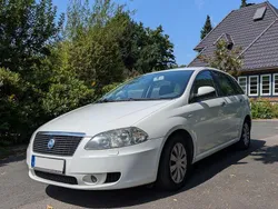 Weiß Gebraucht 2006 Fiat Croma Kombi | 2.700 €