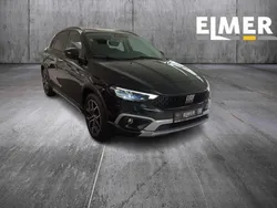 Schwarz Gebraucht 2024 Fiat Tipo Cross Limousine | 21.970 € (Fairer Preis)
