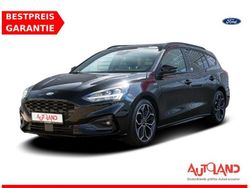 Schwarz (metallic) Gebraucht 2019 Ford Focus Kombi | 17.990 € (Teuer)