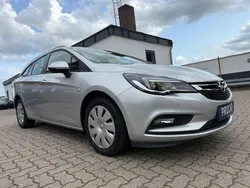 Silber Gebraucht 2019 Opel Astra Business Kombi | 10.895 € (Fairer Preis)