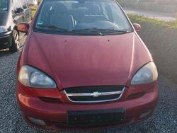 Rot Gebraucht 2005 Chevrolet Tacuma Van / Kleinbus | 700 €