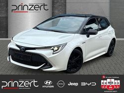 White pearl cs (070)/ black mica (209) Gebraucht 2020 Toyota Corolla Team Limousine | 18.770 € (Fairer Preis)