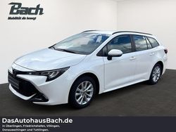 Weiß Gebraucht 2023 Toyota Corolla Business Edition Limousine | 26.990 € (Fairer Preis)