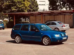 Blau Gebraucht 2002 VW Bora Limousine | 1.700 € (Fairer Preis)