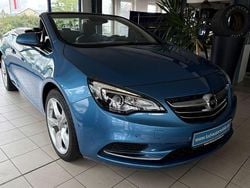 Blau Gebraucht 2016 Opel Cascada Edition Cabrio | 9.999 € (Guter Preis)
