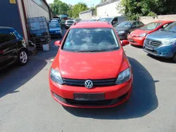 Rot Gebraucht 2009 VW Golf Plus Cross Trendline Van / Kleinbus | 1.500 € (Superpreis)