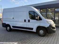 Weiss (metallic) Gebraucht 2024 Citroën Jumper Van / Kleinbus | 26.990 € (Superpreis)