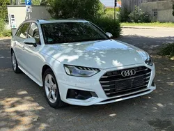 Weiß Gebraucht 2021 Audi A4 Sport Kombi | 26.000 € (Fairer Preis)