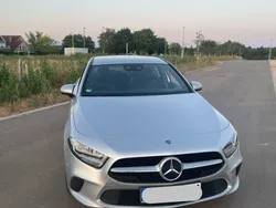 Silber Gebraucht 2020 Mercedes A180 Limousine | 21.999 € (Fairer Preis)