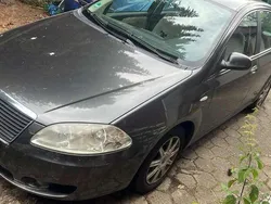 Grau Gebraucht 2006 Fiat Croma Dynamic Kombi | 1.500 € (Teuer)