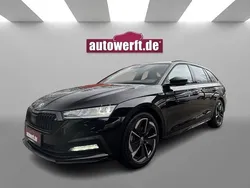 Schwarz Gebraucht 2024 Skoda Octavia SportLine Kombi | 29.990 € (Guter Preis)