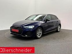 Navarrablau metallic Gebraucht 2024 Audi A3 S-Line Limousine | 42.450 €