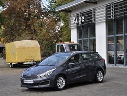 Grau Gebraucht 2017 Kia Ceed Sportswagon Edition 7 Kombi | 10.500 € (Fairer Preis)