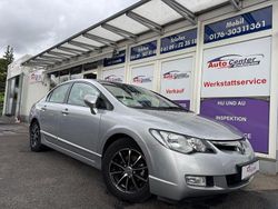 Silber Gebraucht 2007 Honda Civic Hybrid Limousine | 6.299 € (Etwas zu teuer)