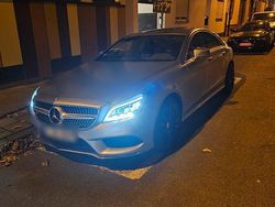 Grau Gebraucht 2016 Mercedes CLS350 AMG line Limousine | 25.999 € (Guter Preis)