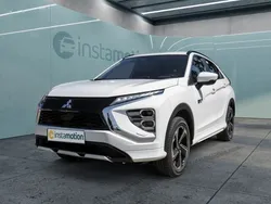 Weiß Gebraucht 2024 Mitsubishi Eclipse Cross Plus SUV | 30.450 € (Etwas zu teuer)