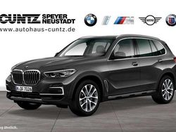 Grau Gebraucht 2021 BMW X5 xLine SUV | 49.880 € (Guter Preis)