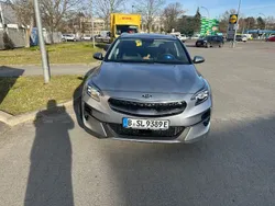 Grau Gebraucht 2020 Kia XCeed SUV | 18.800 € (Fairer Preis)