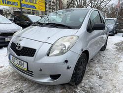 Silber Gebraucht 2007 Toyota Yaris Style Kleinwagen | 1.850 € (Fairer Preis)
