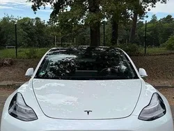 Gebraucht 2020 Tesla Model 3 Standard Range Plus Limousine | 23.000 € (Fairer Preis)