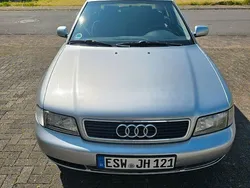 Silber Gebraucht 1997 Audi A4 Limousine | 3.290 € (Teuer)