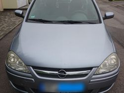 Silber Gebraucht 2005 Opel Corsa Kleinwagen | 650 € (Guter Preis)