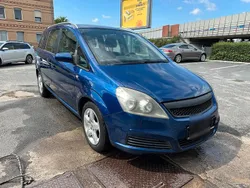 Blau Gebraucht 2006 Opel Zafira Van / Kleinbus | 1.400 € (Guter Preis)