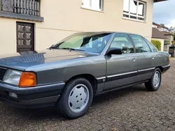 Grau Gebraucht 1990 Audi 100 Limousine | 3.500 €