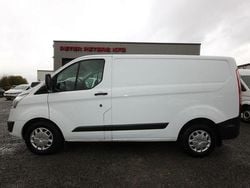 Weiß Gebraucht 2016 Ford Transit Custom Trend Van | 10.900 € (Superpreis)