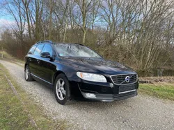 Schwarz Gebraucht 2014 Volvo V70 Kombi | 7.290 € (Guter Preis)