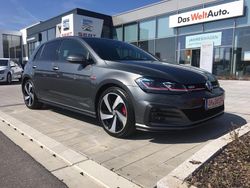 Grau Gebraucht 2018 VW Golf VII GTI Limousine | 23.900 € (Etwas zu teuer)