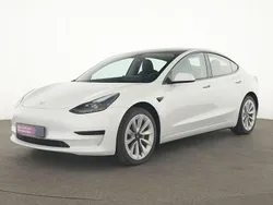 Perl weiss Gebraucht 2023 Tesla Model 3 Limousine | 31.298 € (Fairer Preis)
