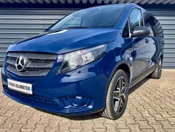 Blau Gebraucht 2019 Mercedes Vito Van / Kleinbus | 31.900 € (Etwas zu teuer)