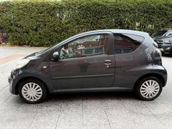 Grau Gebraucht 2005 Citroën C1 Style Kleinwagen | 1.980 € (Fairer Preis)