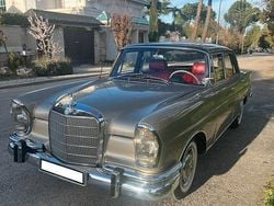 Silber Gebraucht 1963 Mercedes W111 Limousine | 25.000 €