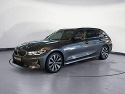Grau Gebraucht 2022 BMW 320 Luxury Line Kombi | 19.590 € (Fairer Preis)
