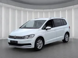 Weiss Gebraucht 2024 VW Touran R Van / Kleinbus | 35.849 € (Fairer Preis)
