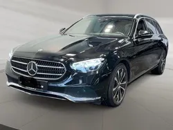 Schwarz Gebraucht 2020 Mercedes E300 Avantgarde Kombi | 28.990 € (Fairer Preis)