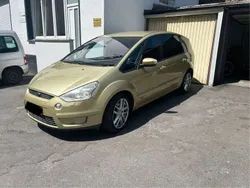 Beige Gebraucht 2008 Ford S-MAX Titanium Van / Kleinbus | 4.750 € (Fairer Preis)