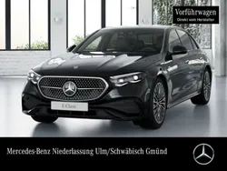 Obsidianschwarz Gebraucht 2025 Mercedes E300 AMG Limousine | 69.990 €