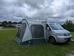 Silber Gebraucht 2009 VW T5 Highline Van | 13.500 € (Teuer)