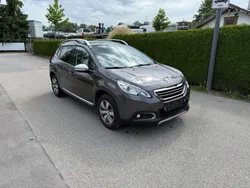 Grau Gebraucht 2015 Peugeot 2008 Allure SUV | 6.999 € (Guter Preis)