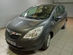 Grau Gebraucht 2011 Opel Meriva Edition Van / Kleinbus | 3.900 € (Superpreis)