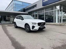 Crystal white / (weiß) Gebraucht 2023 Volvo XC60 Plus SUV | 46.950 € (Fairer Preis)