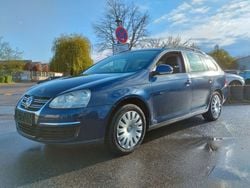 Blau Gebraucht 2007 VW Golf V Trendline Kombi | 1.999 € (Guter Preis)