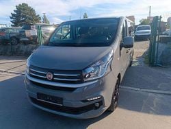 Grau Gebraucht 2017 Fiat Talento Family Van | 17.900 € (Guter Preis)