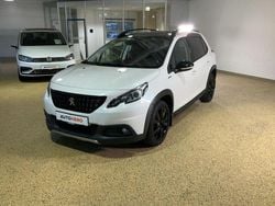 Weiß Gebraucht 2016 Peugeot 2008 Allure SUV | 11.290 € (Teuer)