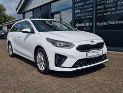 Deluxe white Gebraucht 2020 Kia Ceed Sportswagon Spirit Kombi | 14.490 € (Fairer Preis)
