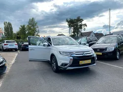 Weiß Gebraucht 2017 Mitsubishi Outlander SUV | 12.400 € (Superpreis)