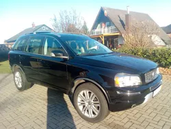 Schwarz metallic Gebraucht 2012 Volvo XC90 Momentum SUV | 15.000 € (Fairer Preis)